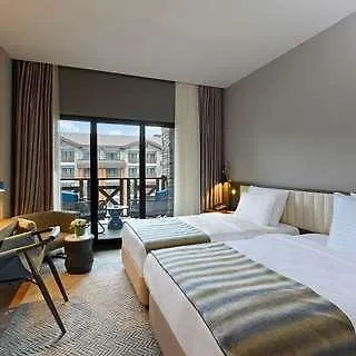 Elite World Grand Sapanca فندق